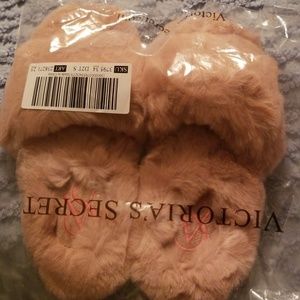 VS  shoes new